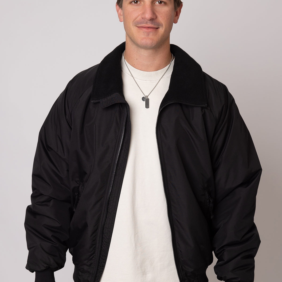 8800_Black_Black_-_Hero.jpg? 